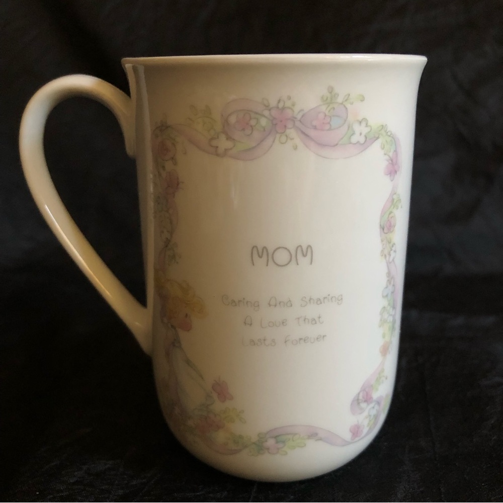 Precious Moments Mom Mug - Picture 3 of 11